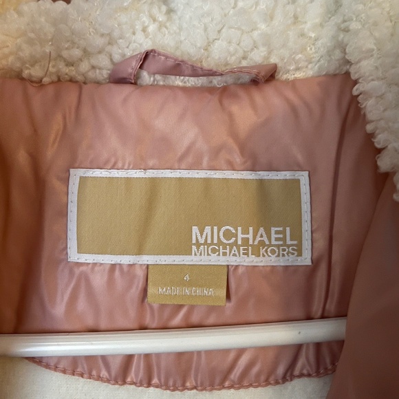 Michael Kors Toddler Girls’ Faux Fur Quilted Hooded Winter Jacket in Blush Sz- 4 - Picture 5 of 8